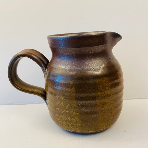 STUDIO pottery pitcher jug brown signed ribbed glazed small vase - Picture 7 of 12